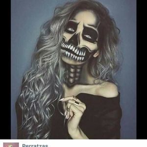 Meet your Posher, Lilia